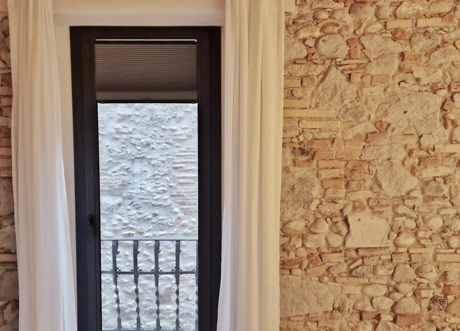 Boutique Hotel Atelier Sant Pere Pescador 0*,  Spanien